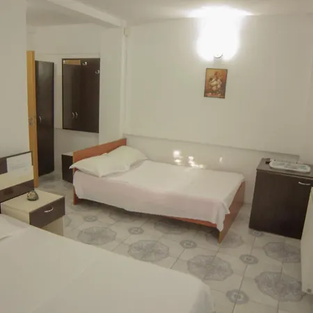 Gasthof Casa Dana 3*